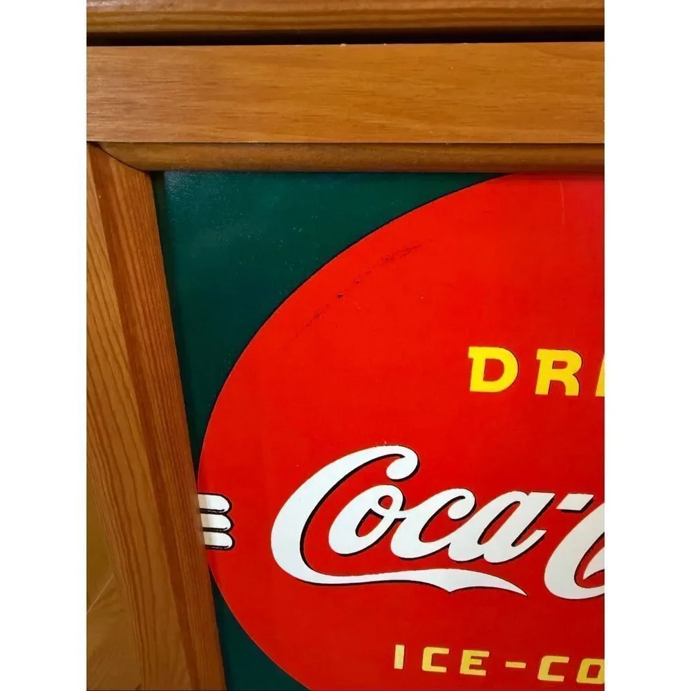 VTG 1997 COCA COLA HAND WALL CABINET SPICE MEDICINE CABINET (6570)